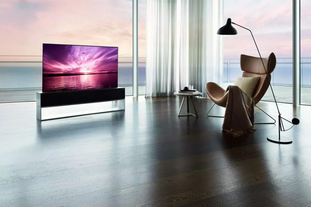 LG OLED Rollable TV R